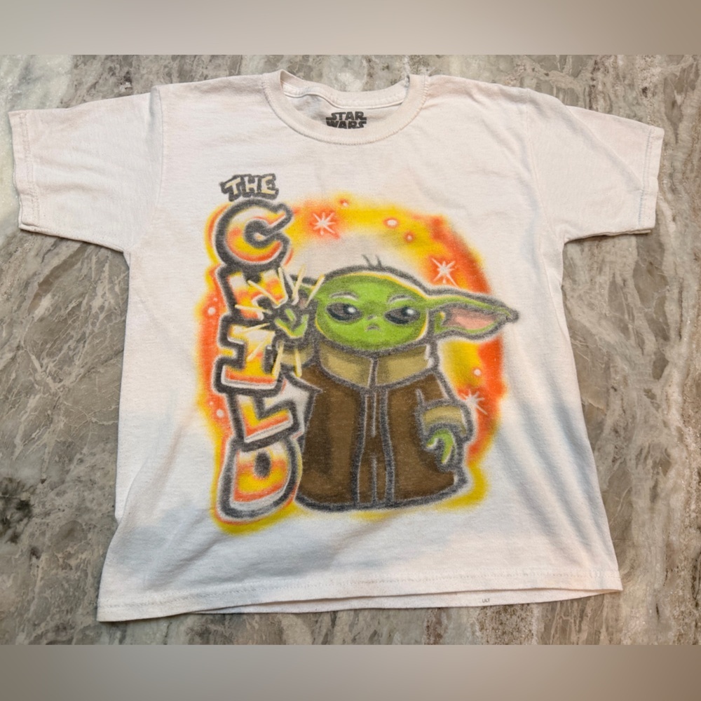 Star Wars Grogu Baby Yoda Kids Graphic Tee | White | Medium | Mad Engine